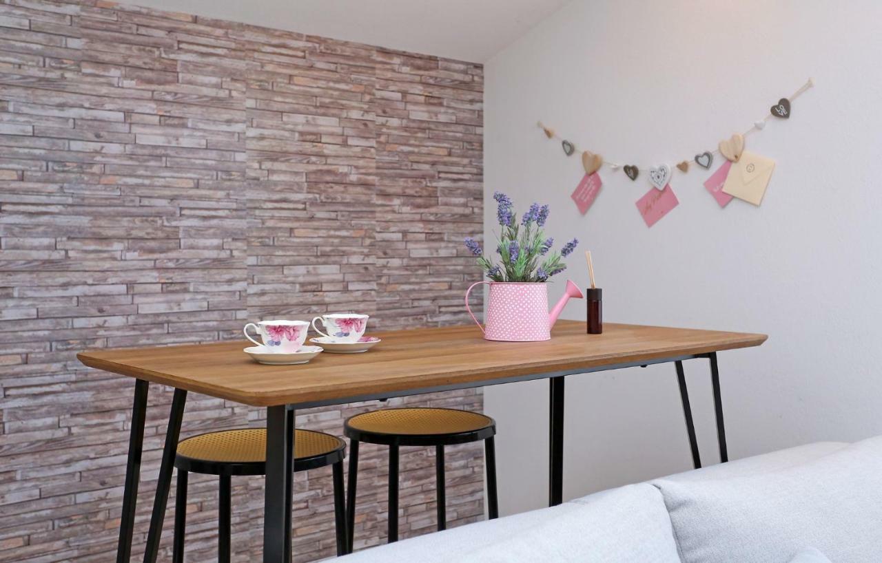 Studio Apartment Grey سبليت المظهر الخارجي الصورة