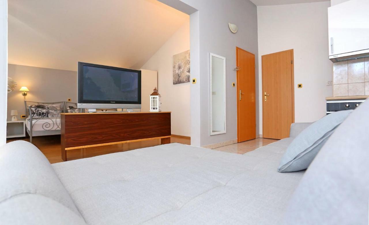 Studio Apartment Grey سبليت المظهر الخارجي الصورة